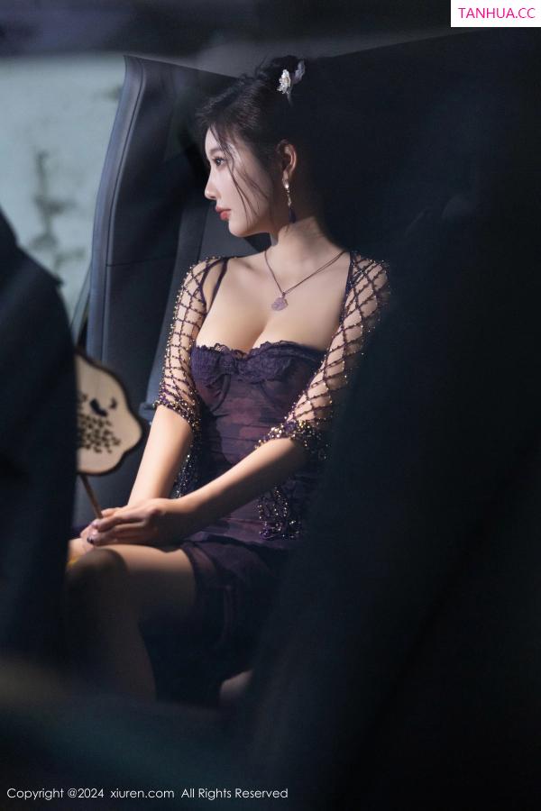 杨晨晨 sugar小甜心CC [XiuRen]高清写真图 2024.08.30 No.9092 杨晨晨Yome 丝袜美腿第11张图片